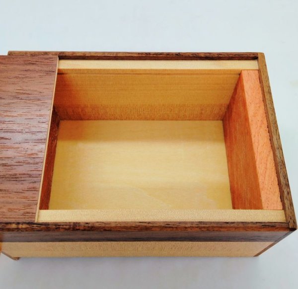 Photo4: 7 steps Walnut wood 5 sun Japanese puzzle box Himitsu-bako (4)