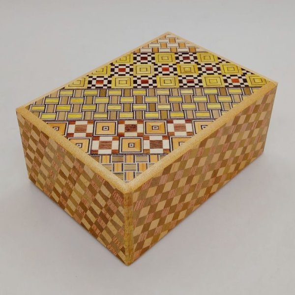 Photo1: 14 steps Yosegi/Ichimatsu 4 sun Japanese puzzle box Himitsu-bako (1)