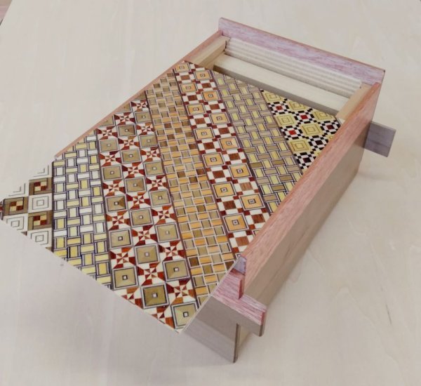 Photo2: 27 steps Yosegi/Natural wood 6 sun Japanese puzzle box Himitsu-bako (2)