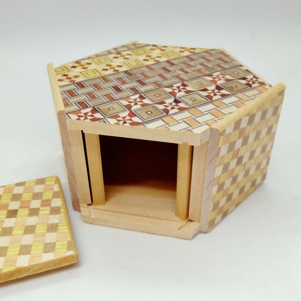 Photo4: 6 steps Hexagon Yosegi/Ichimatsu Japanese puzzle box Himitsu-bako (4)
