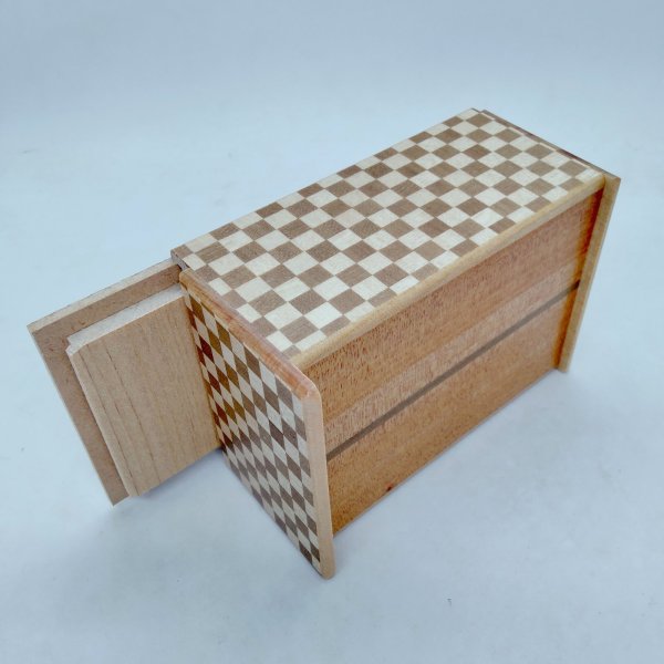 Photo4: The knock box Unique 5 steps Yosegi/Ichimatsu 4 sun Japanese puzzle box Himitsu-bako (4)