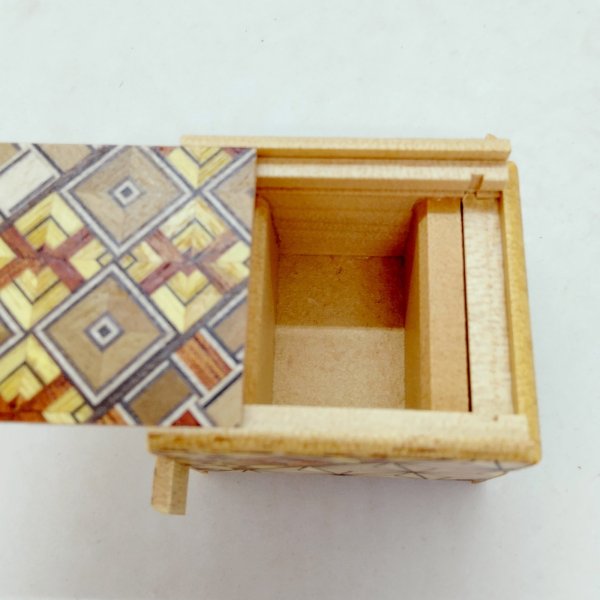 Photo4: Smallest 12 steps Yosegi 1 sun Japanese puzzle box Himitsu-bako (4)
