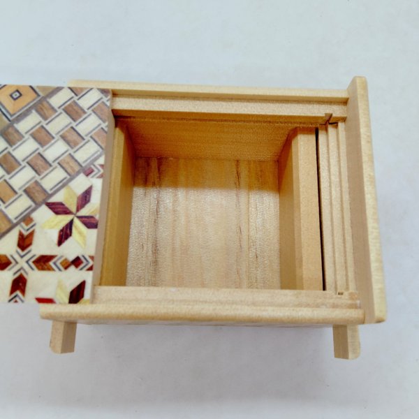 Photo3: 18 steps Yosegi/Ichimatsu 3 sun Japanese puzzle box Himitsu-bako (3)