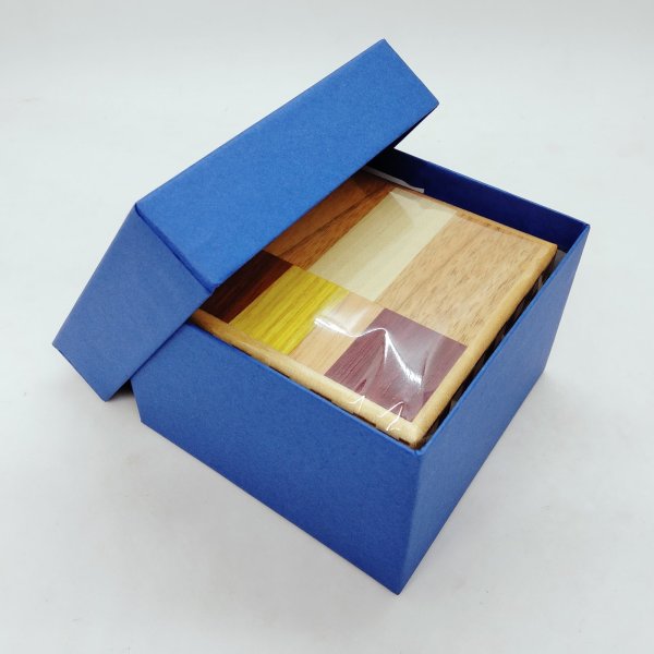 Photo7: The knock box Unique 5 steps Natural wood/Ichimatsu Square Japanese puzzle box Himitsu-bako (7)