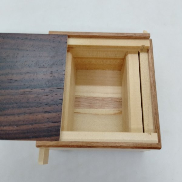 Photo3: Square 12 steps Rosewood/Agathis wood Japanese puzzle box Himitsu-bako (3)