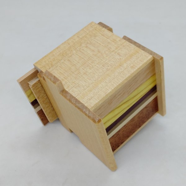 Photo4: 12 steps Cube Natural wood 2 sun Japanese puzzle box Himitsu-bako 202508 (4)