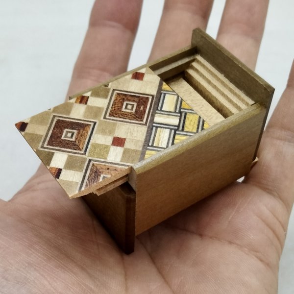 Photo1: 14 steps Yosegi/Natural wood (Ho) Mame 1 sun Japanese puzzle box Himitsu-bako (1)