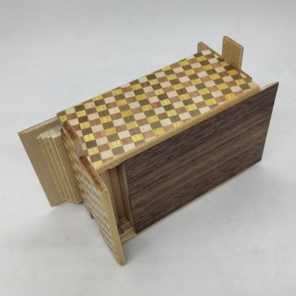 Photo4: 27 steps Random-grain/ichimatsu 4 sun Japanese puzzle box Himitsu-bako rgi42701 (4)