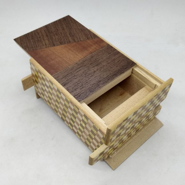 Photo2: 27 steps Random-grain/ichimatsu 4 sun Japanese puzzle box Himitsu-bako rgi42703 (2)