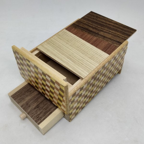 Photo1: Drawer 10 steps Random-grain/Ichimatsu 4 sun Japanese puzzle box Himitsu-bako (1)