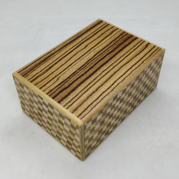 Photo2: Drawer 10 steps Zebrawood/Ichimatsu 4 sun Japanese puzzle box Himitsu-bako (2)