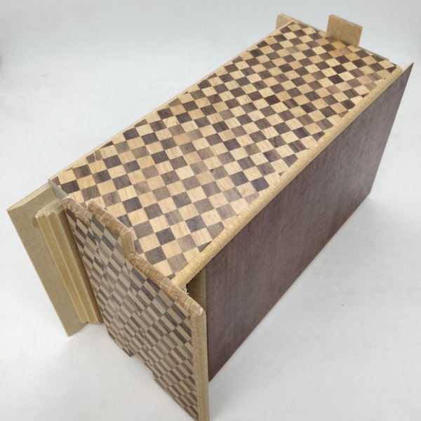 Photo6: 18 steps Yosegi (top panel)/Ichimatsu 6 sun Japanese puzzle box Himitsu-bako 202512 (6)