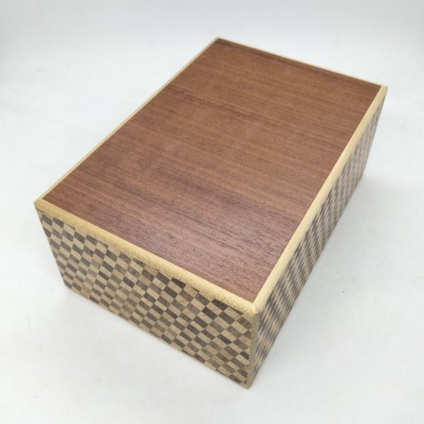 Photo5: 18 steps Yosegi (top panel)/Ichimatsu 6 sun Japanese puzzle box Himitsu-bako 202512 (5)