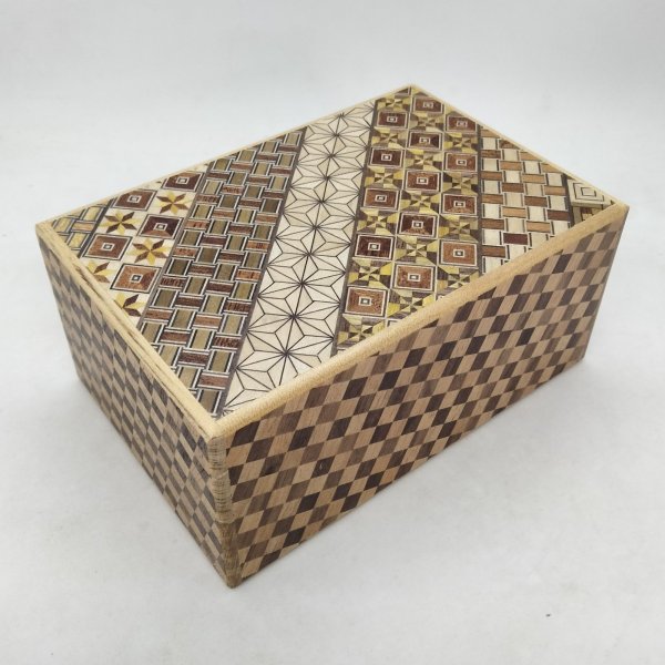 Photo1: 14 steps Yosegi (top panel)/Ichimatsu 5 sun Japanese puzzle box Himitsu-bako (1)
