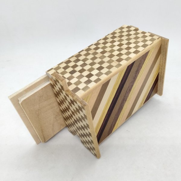 Photo3: 14 steps Striped pattern/Ichimatsu 4 sun Japanese puzzle box Himitsu-bako (3)