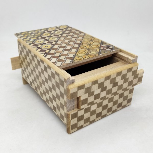 Photo6: 14 steps Yosegi/Ichimatsu 4 sun Japanese puzzle box Himitsu-bako (6)