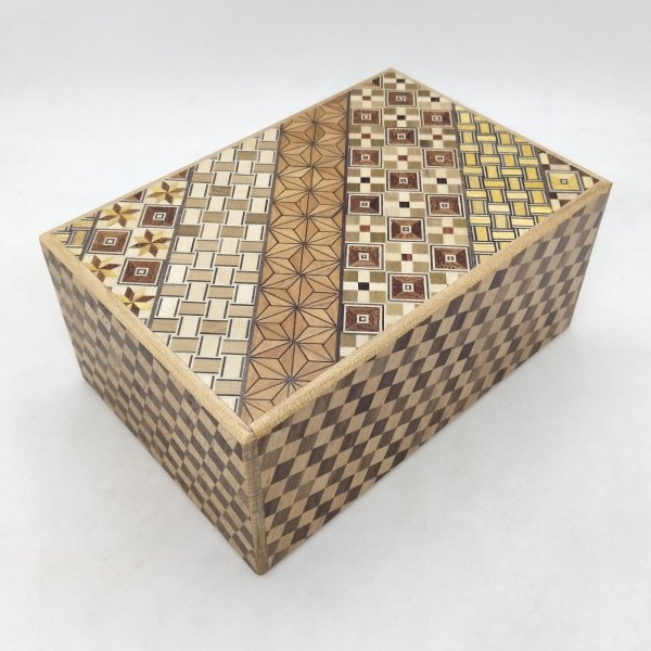 Photo1: 27 steps Yosegi(top panel)/Ichimatsu 5 sun Japanese puzzle box Himitsu-bako  (1)