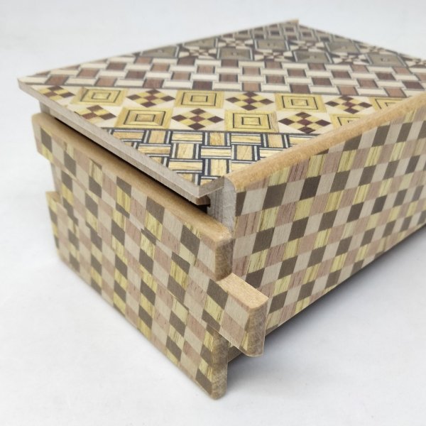 Photo6: 14 steps Yosegi(top panel)/Ichimatsu 4 sun Japanese puzzle box Himitsu-bako (6)