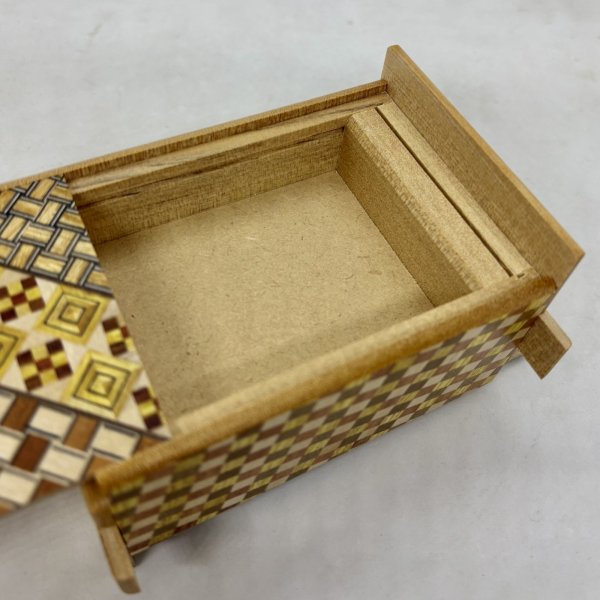 Photo4: Double Compartment 7+7 steps Yosegi.Ichimatsu 4 sun Japanese puzzle box Himitsu-bako (4)