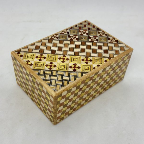 Photo1: Double Compartment 7+7 steps Yosegi.Ichimatsu 4 sun Japanese puzzle box Himitsu-bako (1)