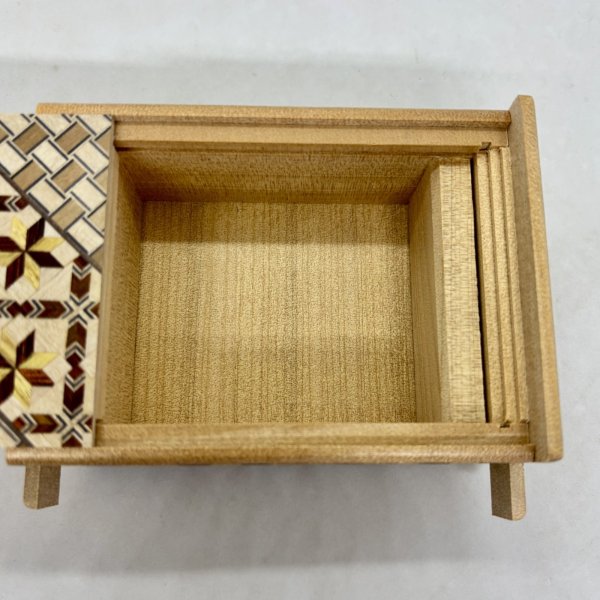 Photo2: 21 steps Yosegi (top panel)/Ichimatsu 4 sun Japanese puzzle box Himitsu-bako  (2)