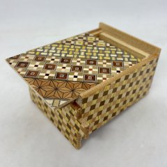 11 steps Yosegi/Ichimatsu 11cm/4inch Japanese puzzle box Himitsu-bako