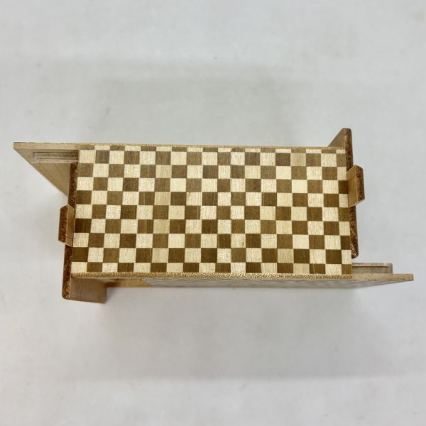 Photo5: 4-compartment 4-wood design Ichimatsu Japanese puzzle box Himitsu-bako  (5)