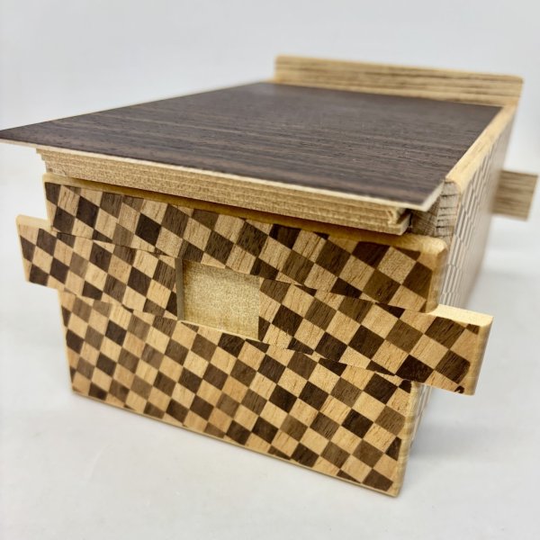 Photo4: 36 steps Rosewood.Ichimatsu 5.3 sun Japanese puzzle box Himitsu-bako (4)