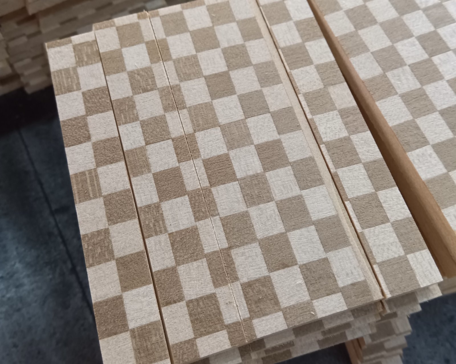 Unwanted peeling of Yosegi sheets