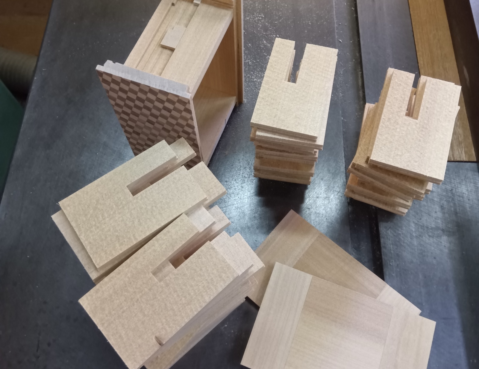 Challenges in making 14-steps aruki panels