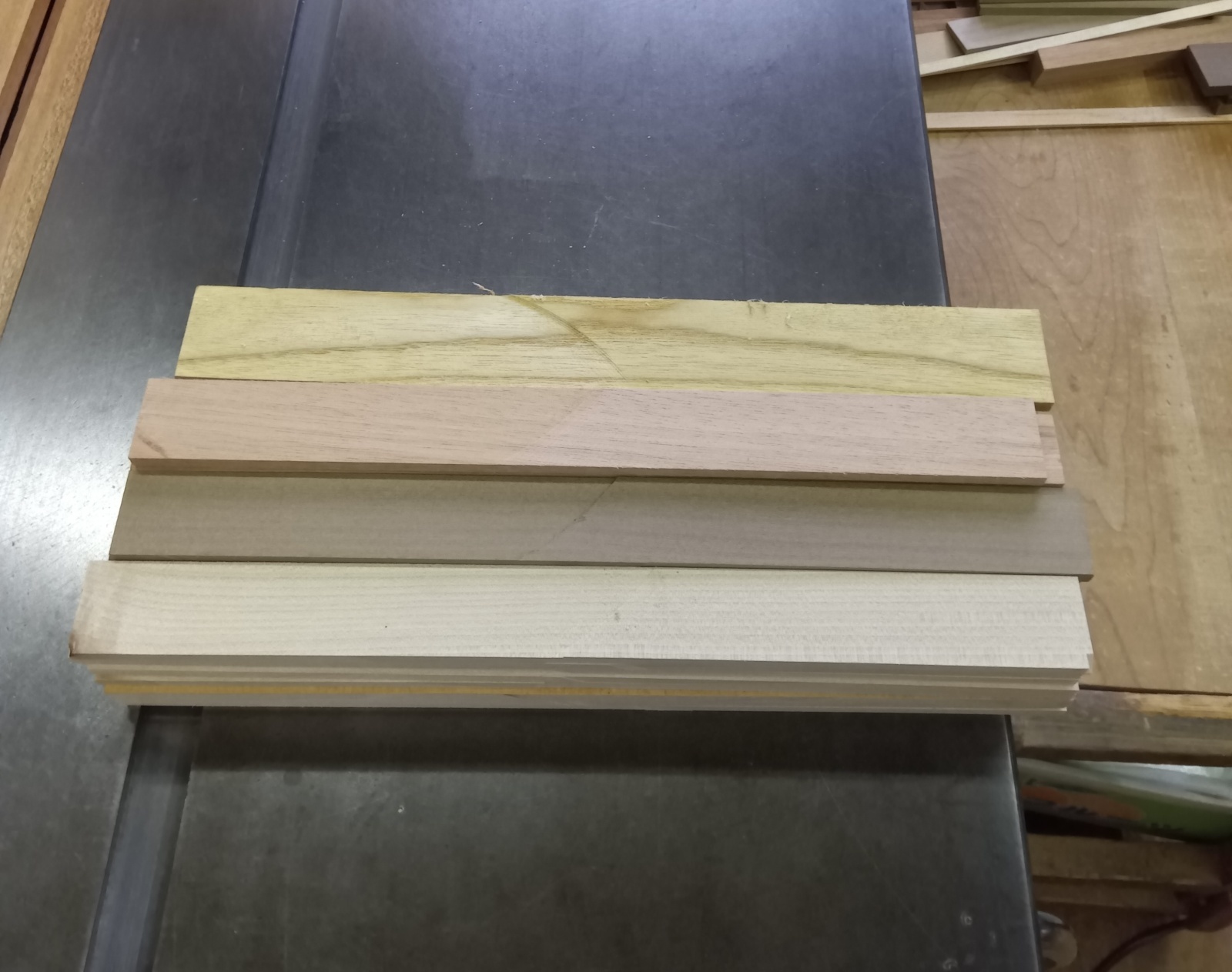 Woods used for Checkered yosegi