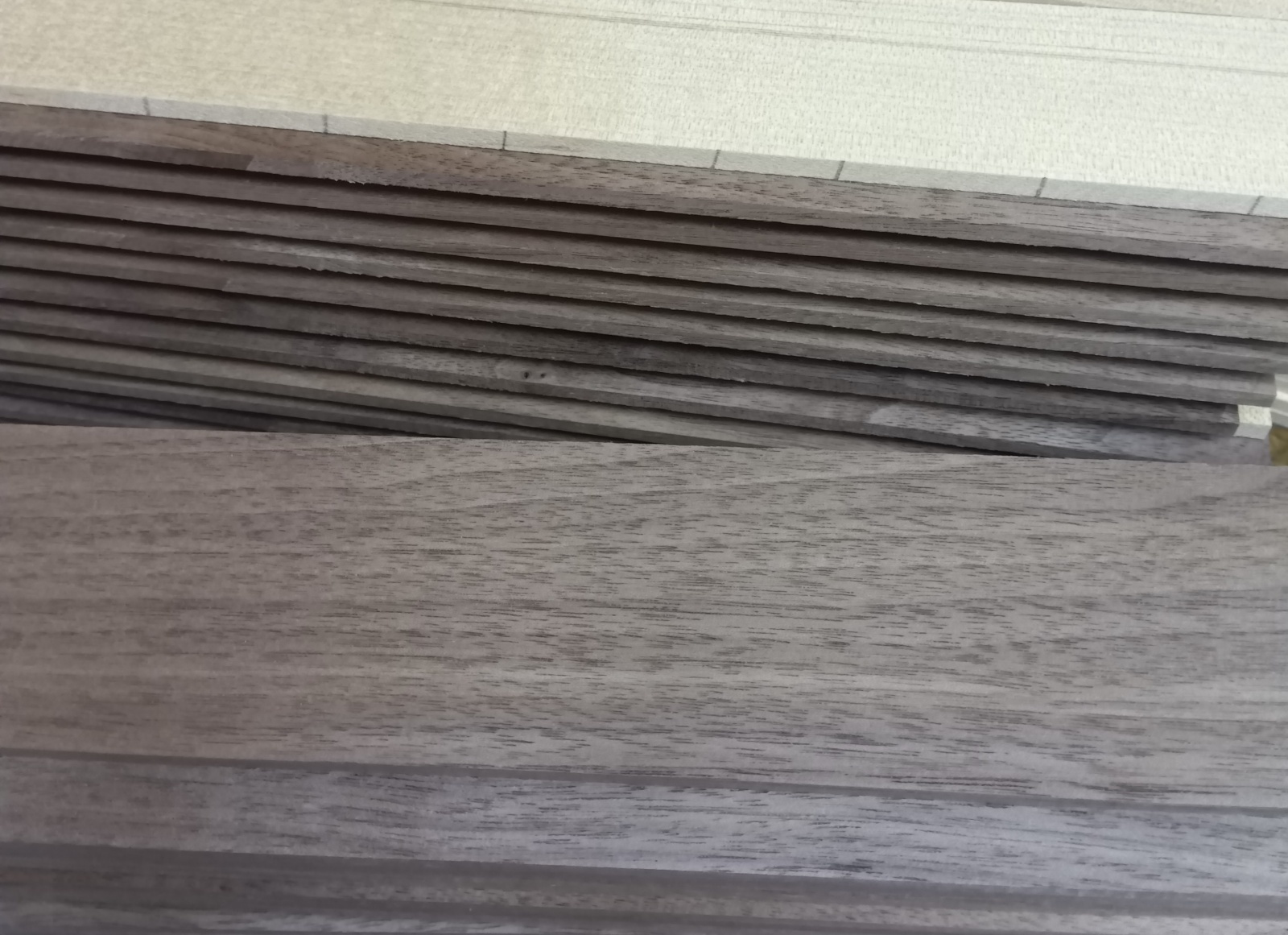 Walnut design himitsu-bako