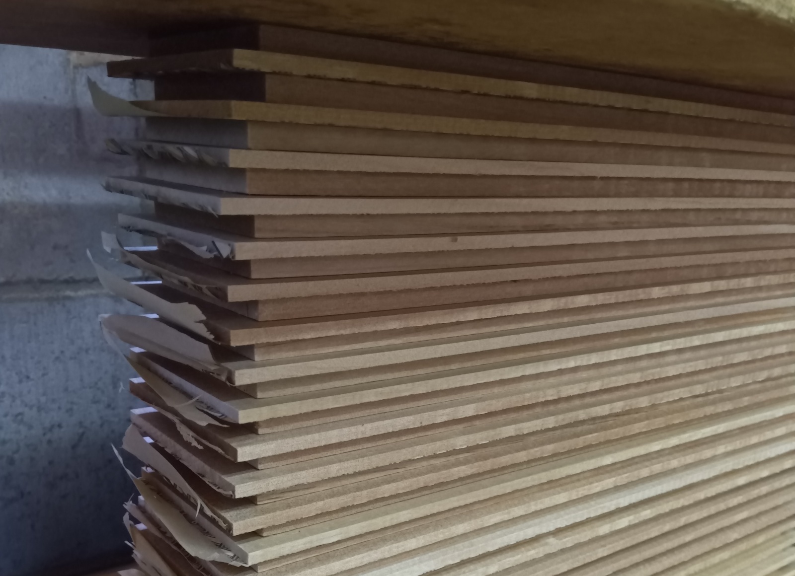 Specifications of the long side panels