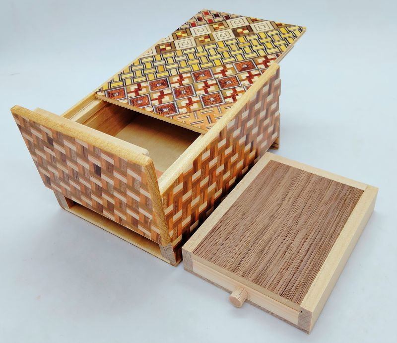 8 Sun Jewelry Box Kikkou-Asa  JAPANESE PUZZLE BOX AND YOSEGI ZAIKU -  IZUMIYA ONLINE SHOPPING SITE 